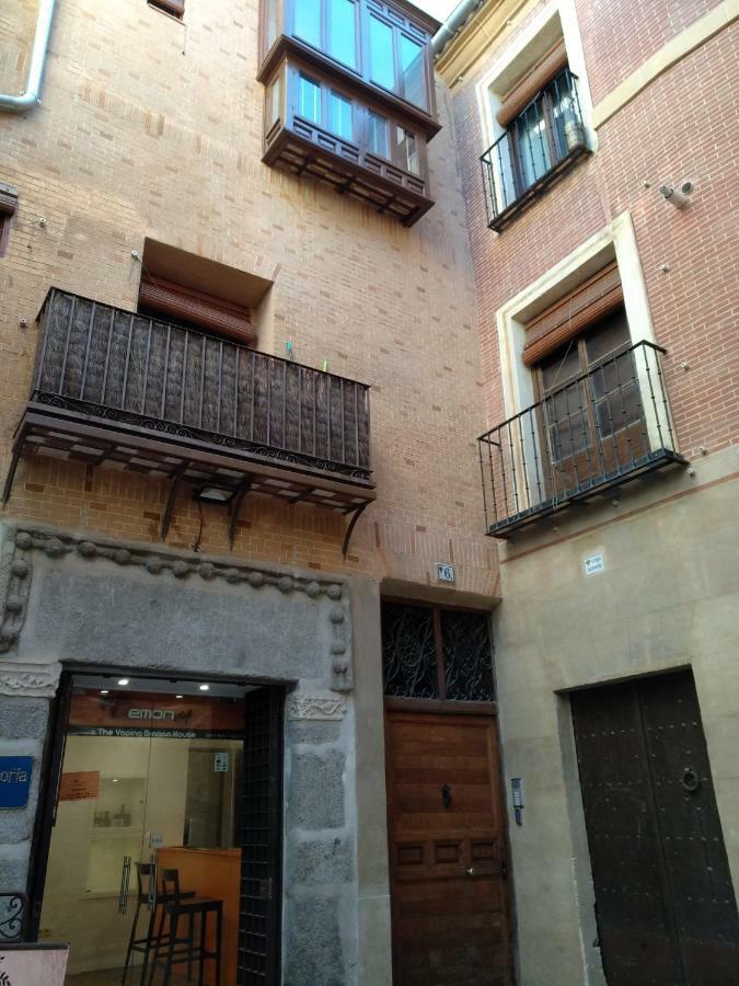 Ferienwohnung El Patio Del Convento Toledo Exterior foto